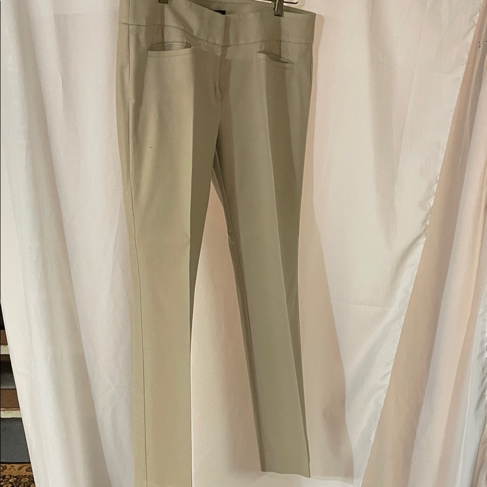 LOFT Marisa Boot Cut Pants in Light Tan Size 8.